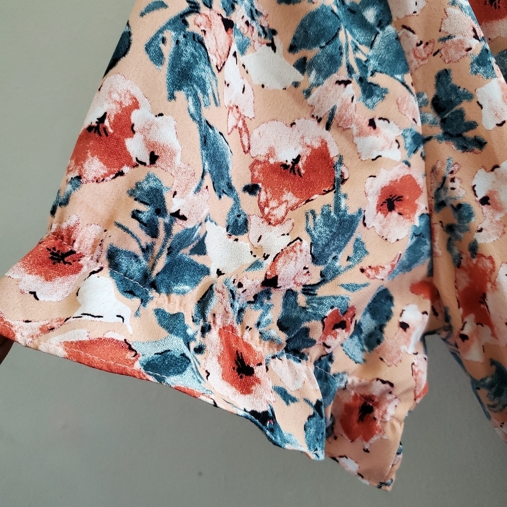 Plus Size 2X Wrap Blouse Short Sleeves V-Neck Light Summer Top - Picture 8 of 13